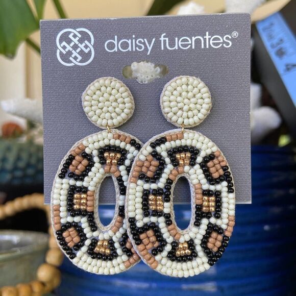 Beaded Cheetah Design Daisy Fuentes Fashion Earrings - Picture 1 of 7